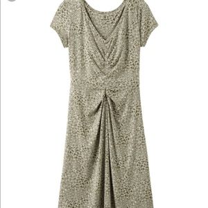 Athleta Honey Dress CUTE! Large